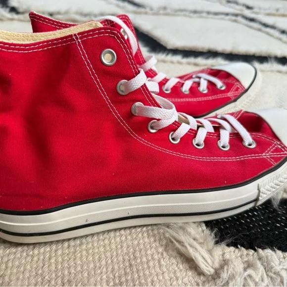 Converse Chuck Taylor All Star High Top Red men 12. Like new - Picture 8 of 10